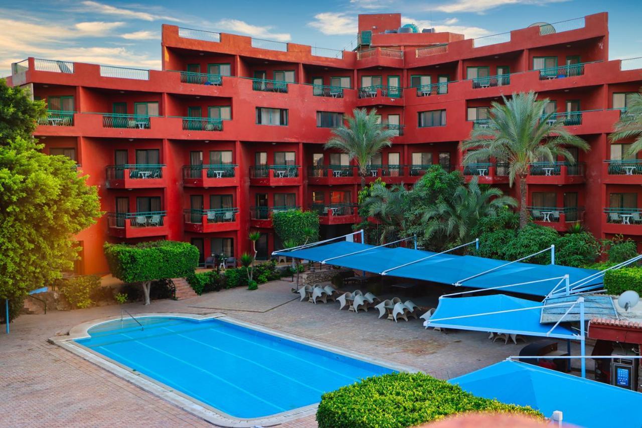 קינג מריאוט Adham Compound Hotel מראה חיצוני תמונה