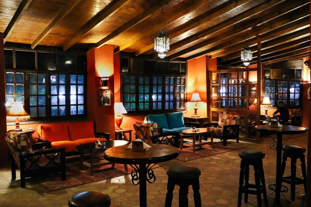 קינג מריאוט Adham Compound Hotel מראה חיצוני תמונה