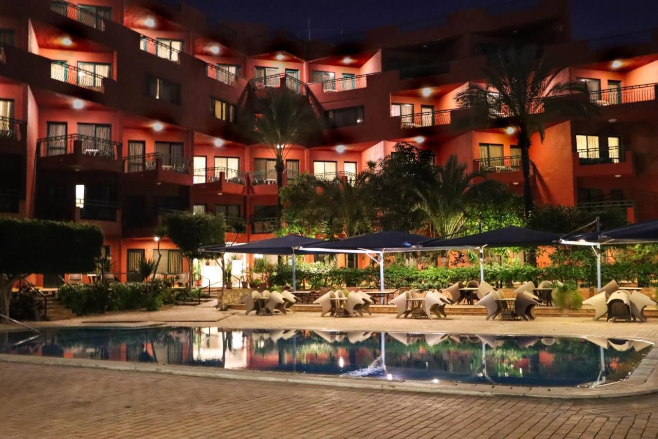 קינג מריאוט Adham Compound Hotel מראה חיצוני תמונה
